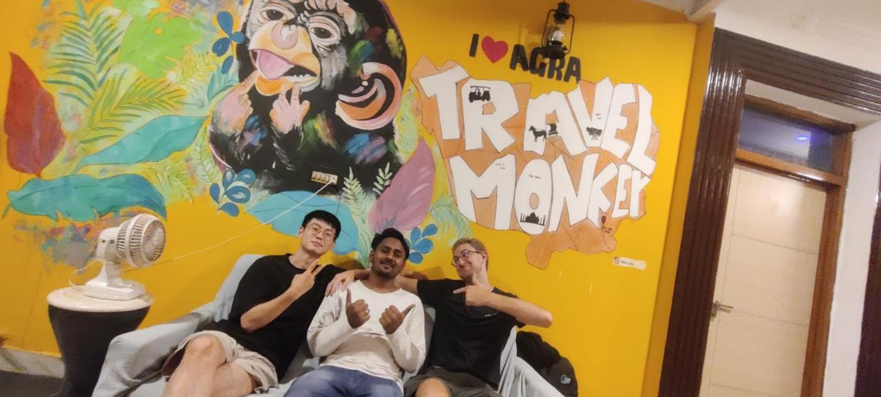 Travel Monkey Hostel Agra  Exterior photo