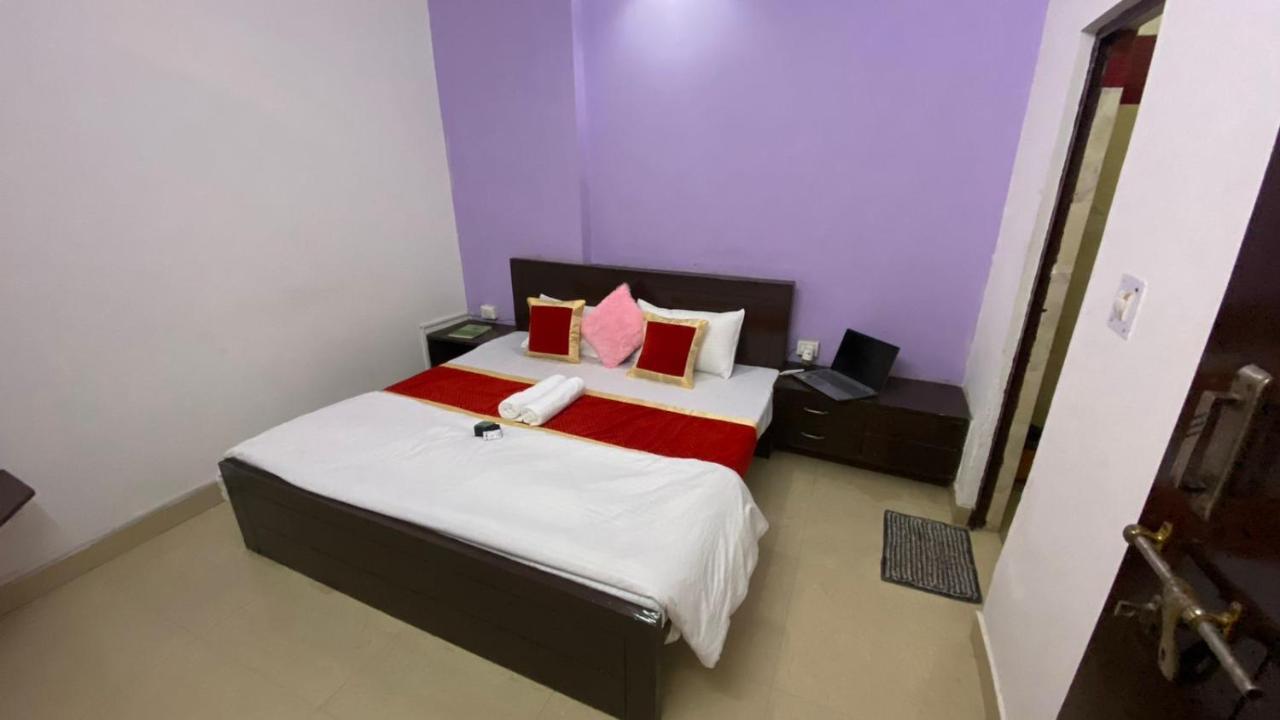 Travel Monkey Hostel Agra  Exterior photo
