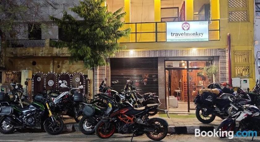 Travel Monkey Hostel Agra  Exterior photo
